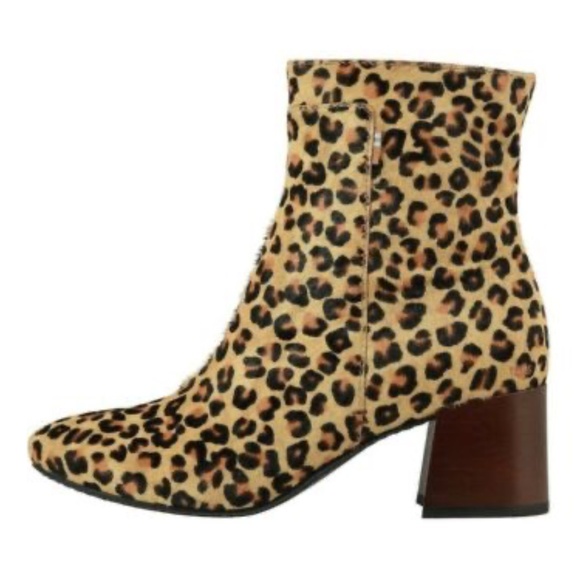 NEW TOMS Emmy Desert Tan Leopard Booties COW HAIR  ANKLE BOOT BLOCK HEEL NIB - Picture 3 of 5
